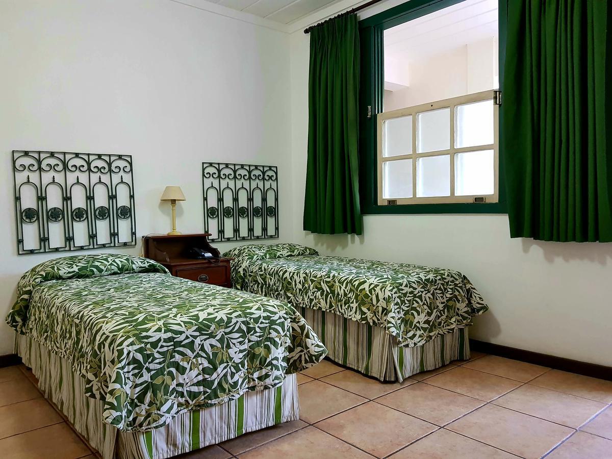 Casa Do Manequinho Hotel E Restaurante Piraí Extérieur photo